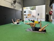 Dead bug is an excellent bodyweight exercise. (Image via Instagram/tntfitnesshq)